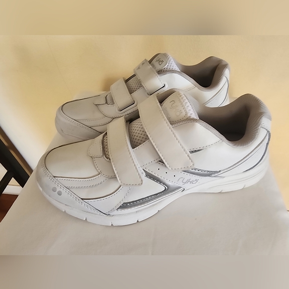 Ryka White Women's Sneakers - Picture 2 of 16